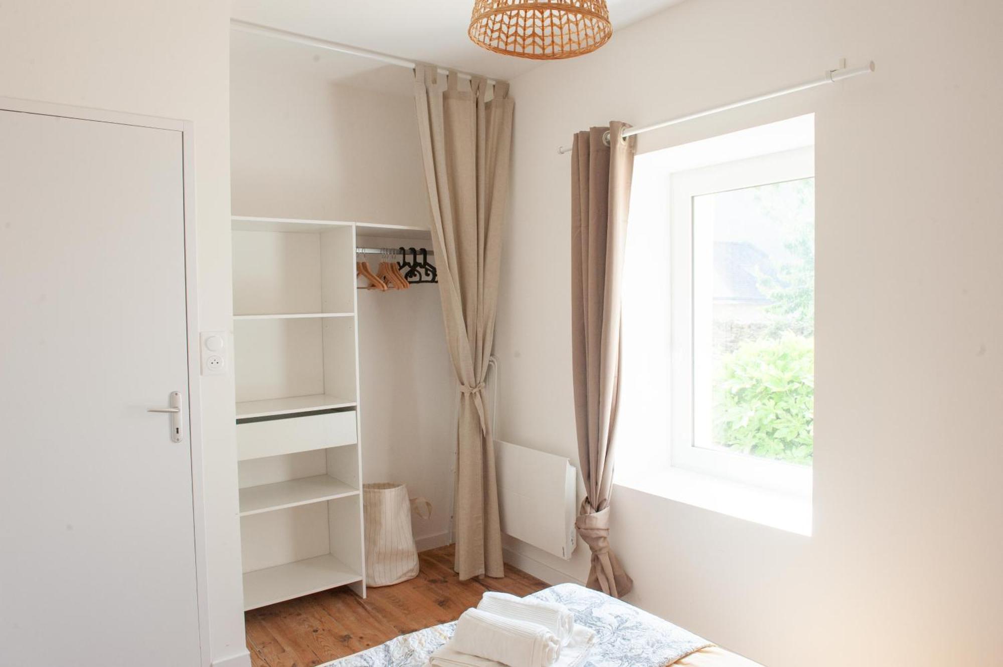 Immeuble De 3 Appartements Avec Cour Interieure Breszt Kültér fotó