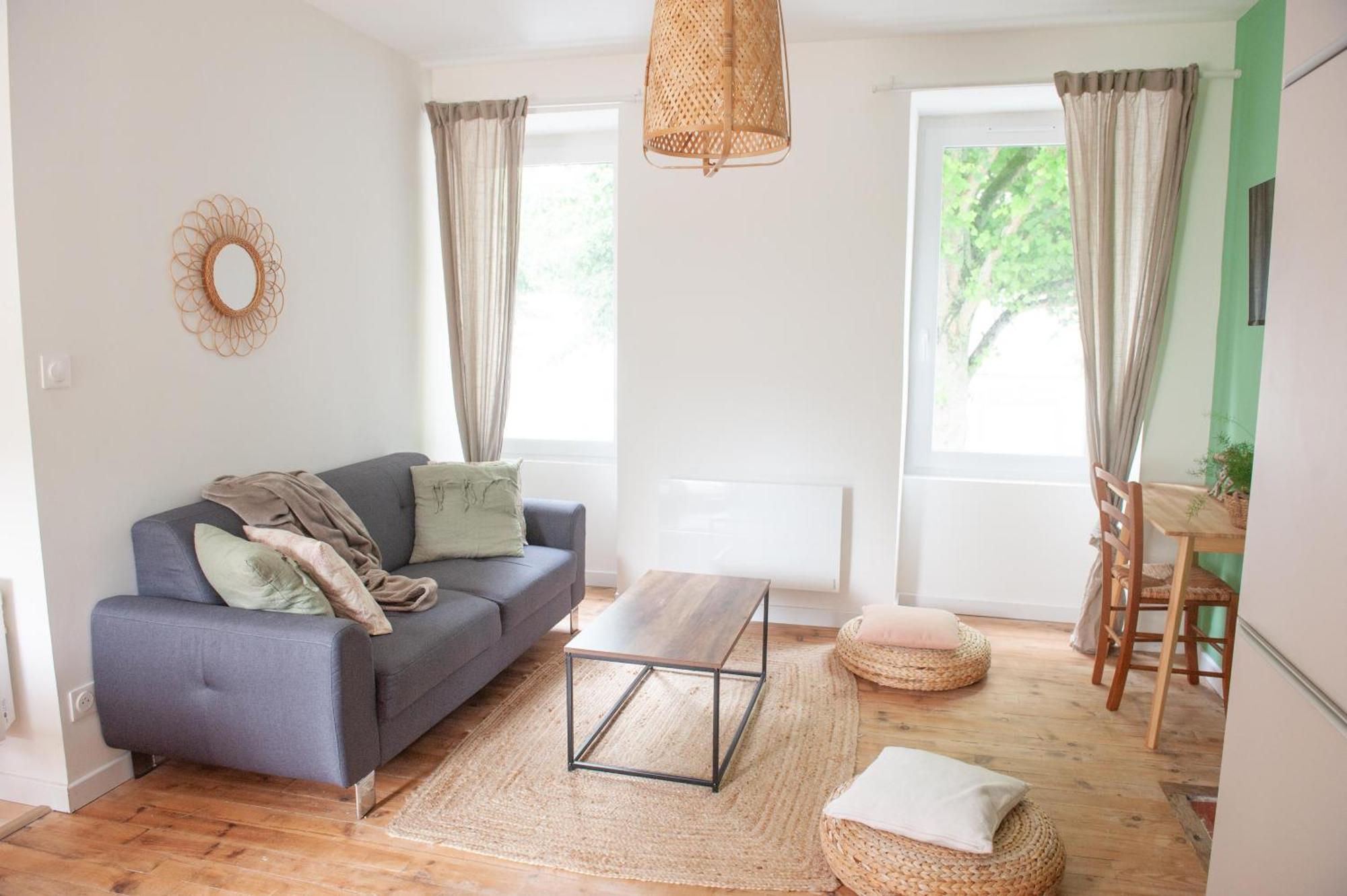 Immeuble De 3 Appartements Avec Cour Interieure Breszt Kültér fotó